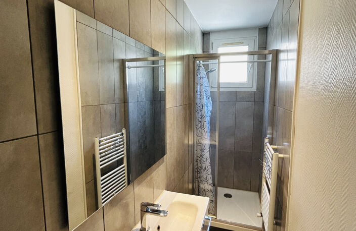Appartement meublé hypercentre toutes charges comprises — photo 4