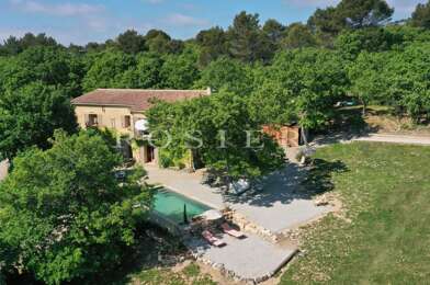 Maison 12 pièces 680000 €