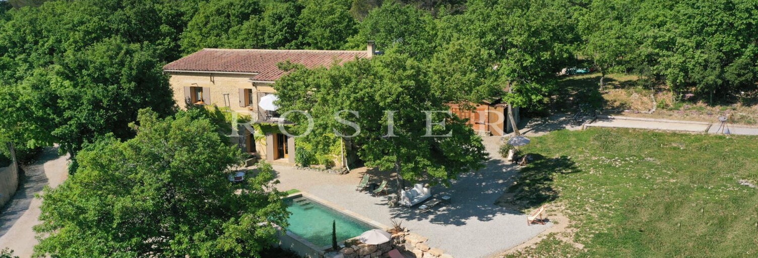 Maison 12 Pièces 220 m² à vendre à Murs (84220)