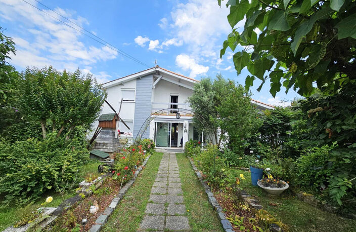 PAREMPUYRE Maison familiale 5 chambres + bureau   Quartier c — photo 3
