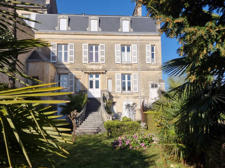MAISON BOURGEOISE HYPER CENTRE FONTENAY — photo 1