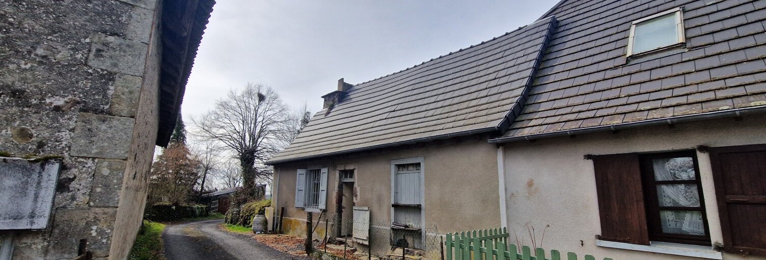 Maison 1 Pièce 58 m² à vendre à Saint-Martin-Cantalès (15140)