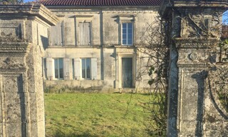 Maison 8 Pièces 207 m² à vendre à Saint-Martial-sur-Né (17520)