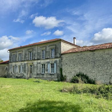Maison 8 pièces 169400 €