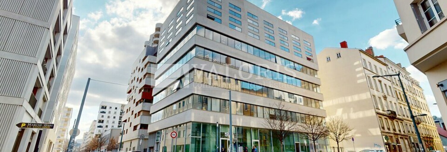 Bureau  825 m² à louer à Lyon 2 (69002)