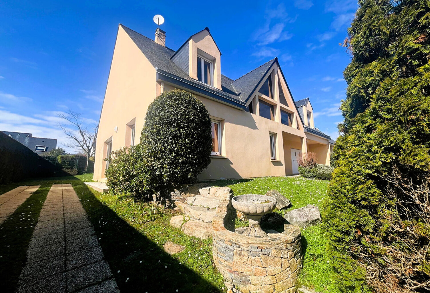 SAINTE-MARGUERITE - MAISON FAMILIALE 187 m² - 5 CHAMBRES - PROCHE PLAGE - GARAGE — photo 1