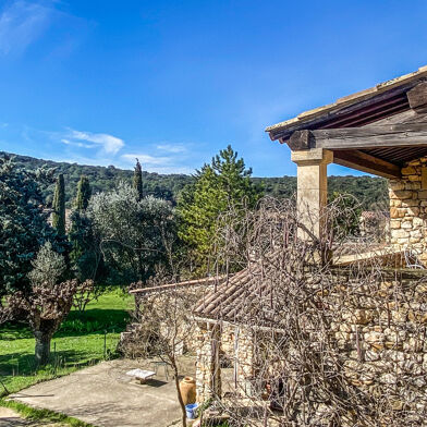 Maison 7 pièces 749000 €