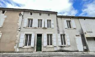 Maison 9 Pièces 159 m² à vendre à Barbezieux-Saint-Hilaire (16300)