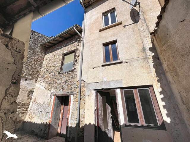 Maison de ville de 3 pièces principales — photo du bien
