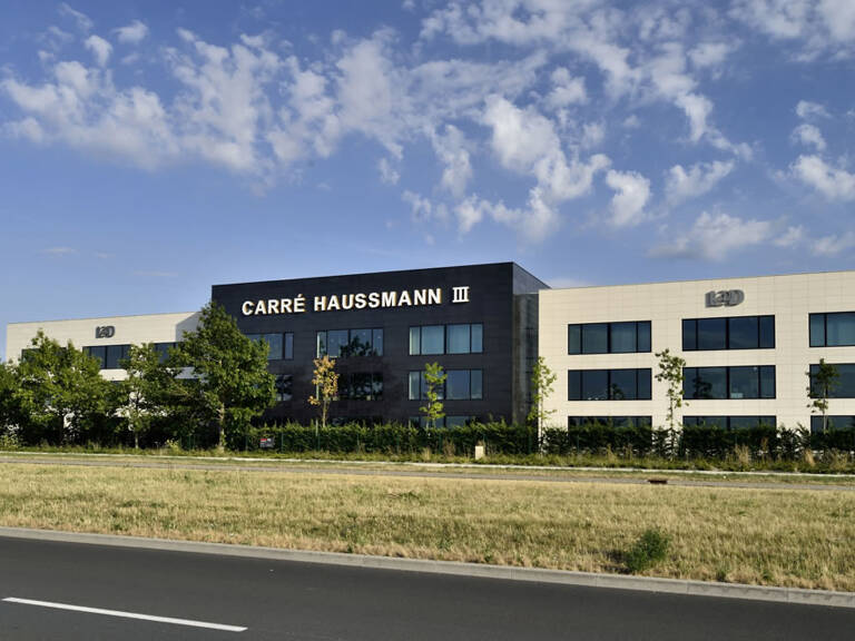 6 pièces 320m2 LIEUSAINT - CARRE HAUSMANN III - BUREAUX DE S — photo 1
