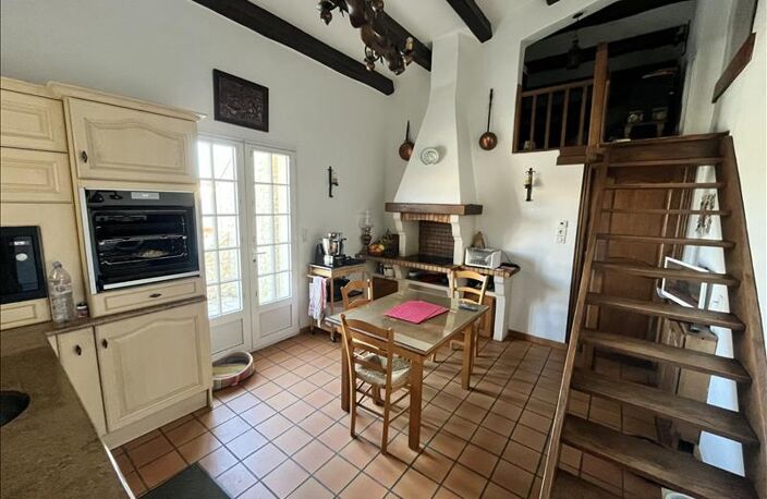Vente maison 8 pièces 194 m² Saint-Georges-d'Oléron (17190) — photo 4