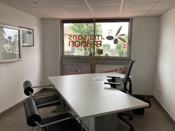 Bureau  à louer Alénya 66200