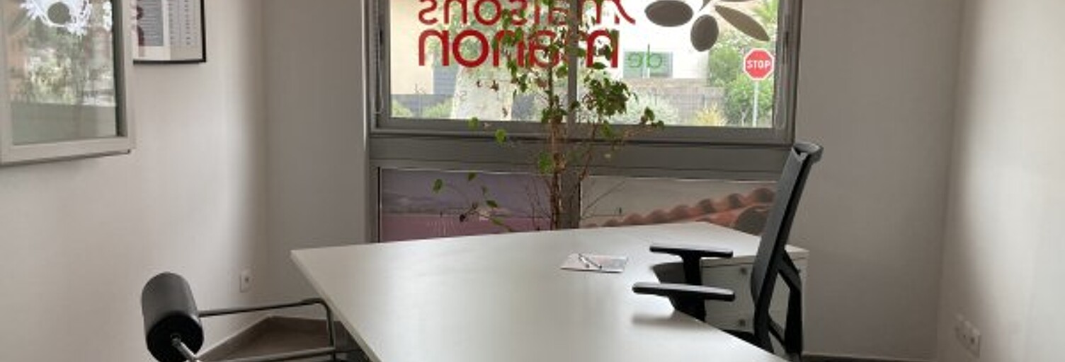 Bureau  16 m² à louer à Alénya (66200)