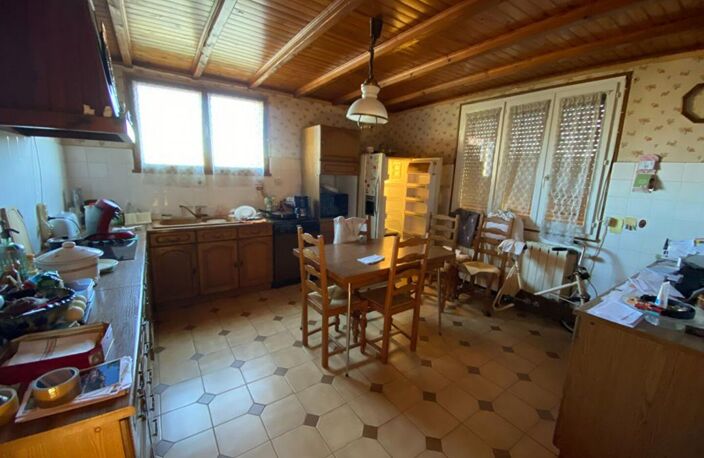 Maison St Paul Le Jeune 8 pièce(s) 164 m2 — photo 3