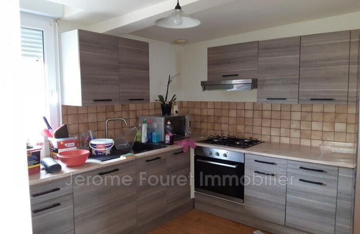 Ensemble habitations et dépendances, dans une impasse — photo 3