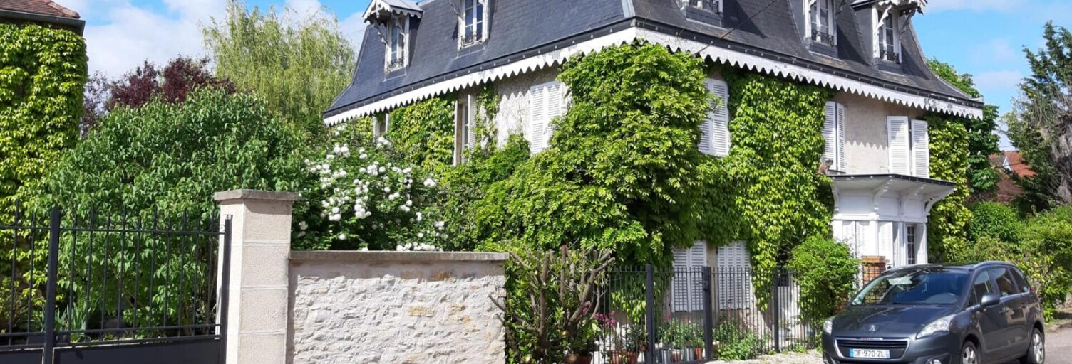 Maison 9 Pièces 258 m² à vendre à Champagne-sur-Vingeanne (21310)