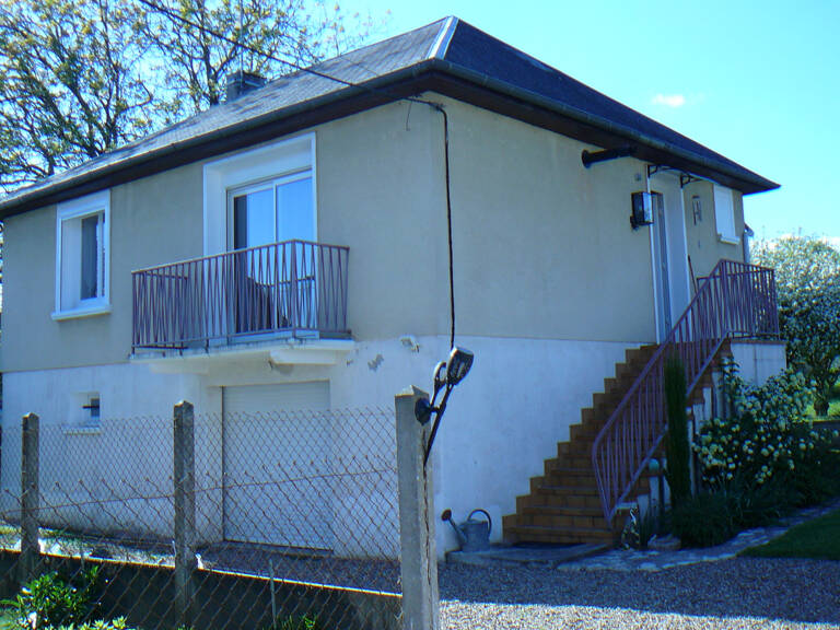 Pavillon sur sous-sol   2 chambres   Terrain de 380 m2 — photo 1