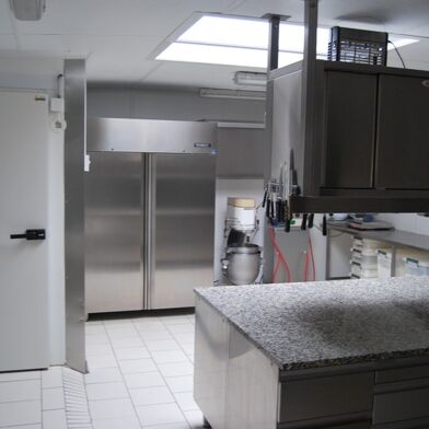 Commerce  540000 €