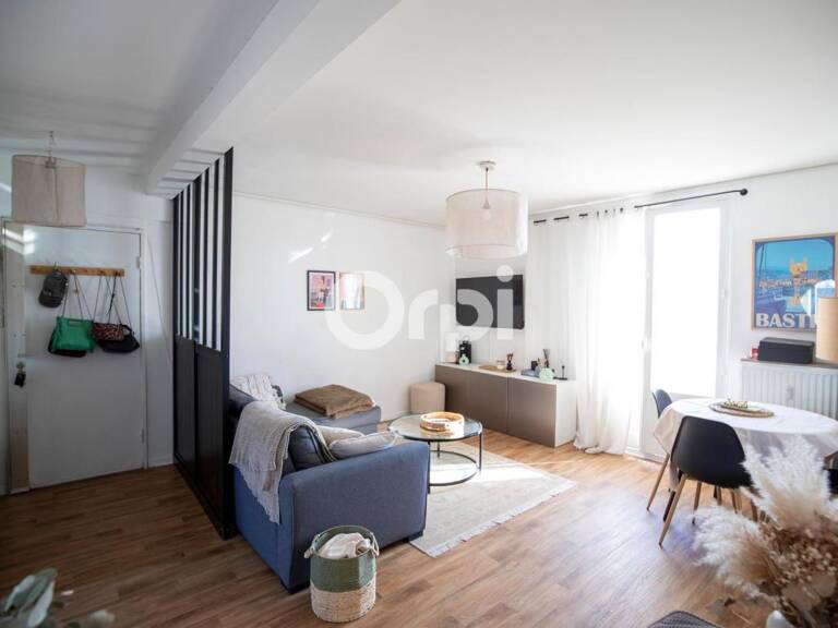 Appartement À Vendre secteur Labussière — photo 1