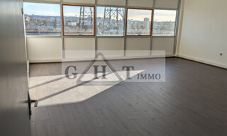 Bureau  300 m² à vendre à Neuilly-sur-Marne (93330)
