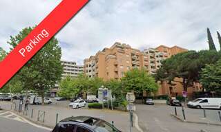 Garage   m² à louer à Toulouse (31200)