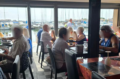 Commerce  239000 €