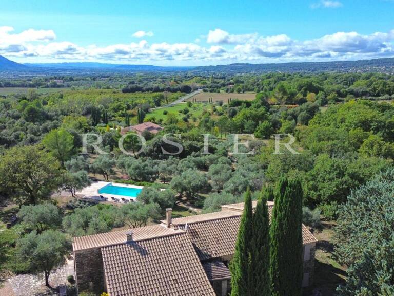 Maison en pierres face au Luberon et aux Alpilles — photo 1