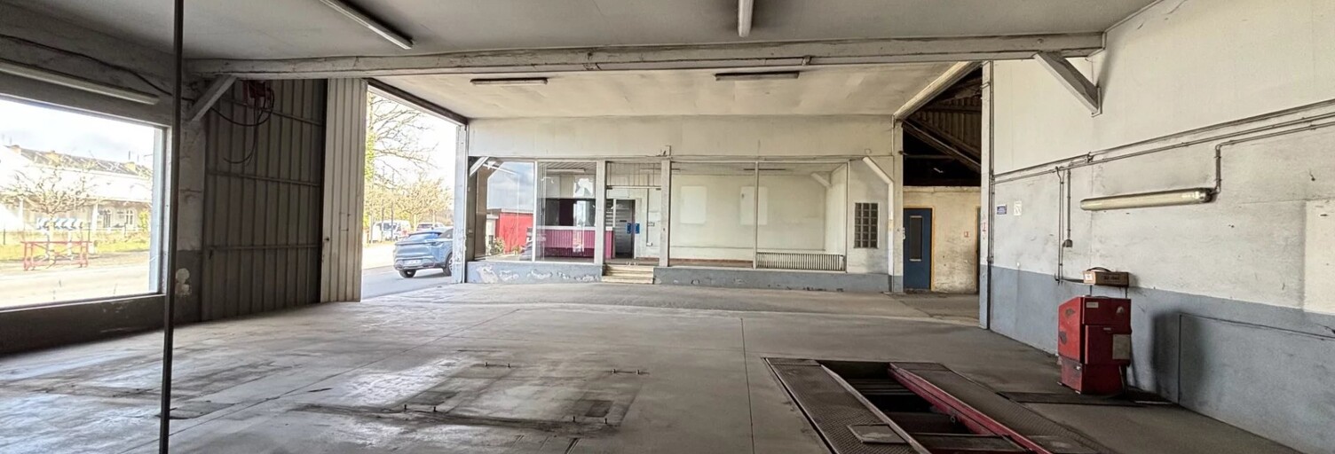 Commerce  680 m² à vendre à Saint-Yrieix-la-Perche (87500)