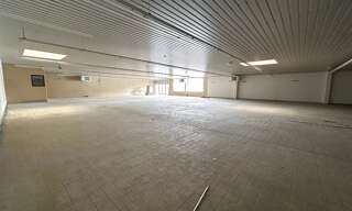 Commerce  1000 m² à louer à La Souterraine (23300)