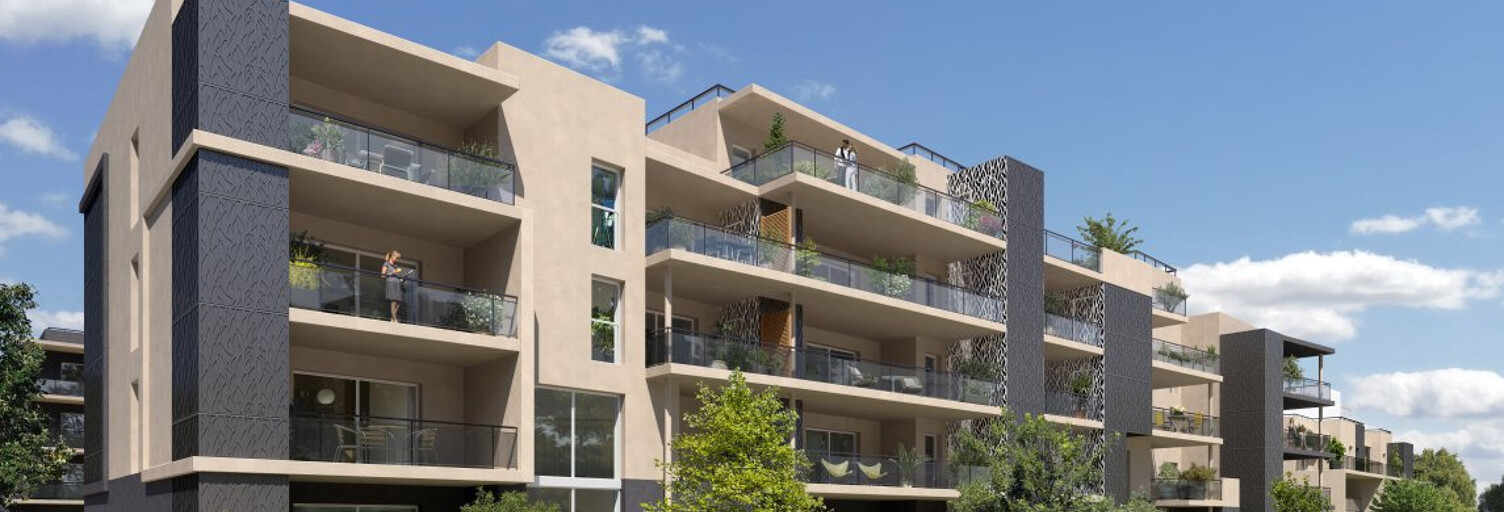 Garage   m² à louer à Hyères (83400)