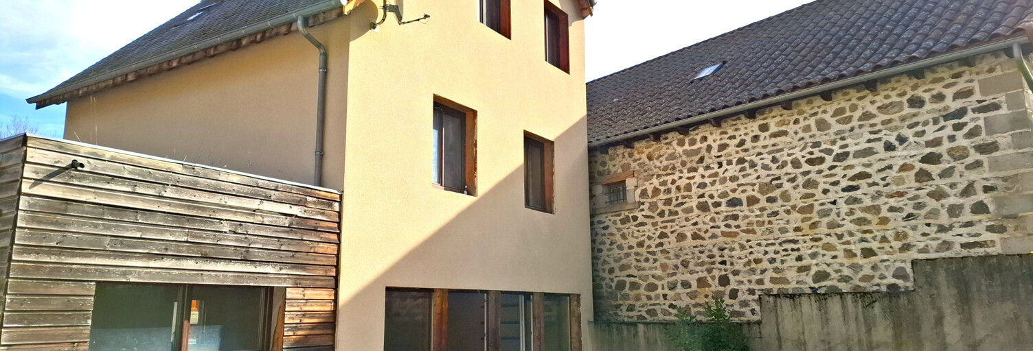 Maison 5 Pièces 118 m² à vendre à Molompize (15500)