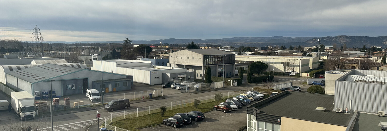 Commerce  122 m² à vendre à Valence (26000)