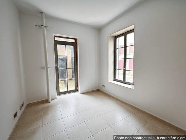 Ideal investisseur, studio Tassin horloge pour déficit fonci — photo du bien
