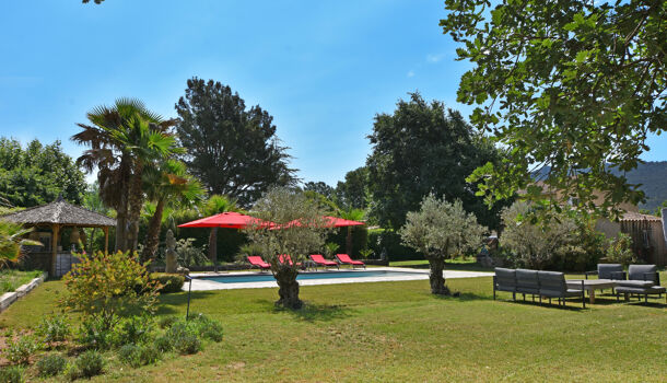 Villa / Maison 7 pièces  à vendre Aubagne 13400