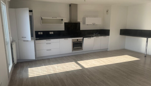 Appartement 3 pièces  à vendre Bezannes 51430