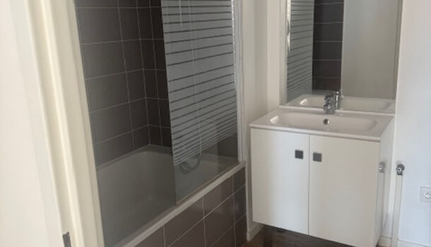 Appartement 3 pièces  à vendre Bezannes 51430