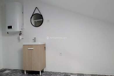 Appartement 1 pièces 270 €