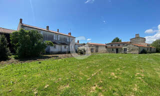 Maison 9 Pièces 244 m² à vendre à Angles (85750)