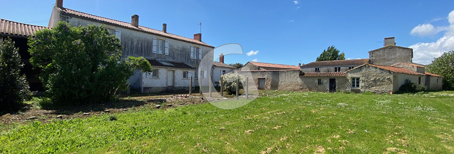 Maison 9 Pièces 244 m² à vendre à Angles (85750)