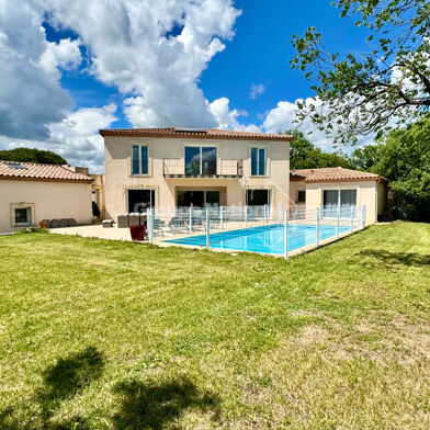 Maison 6 pièces 833000 €