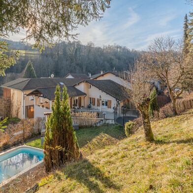 Maison 10 pièces 269000 €