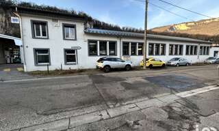Commerce  2500 m² à vendre à Fontaine (38600)