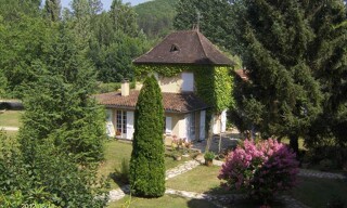 Maison 15 Pièces 345 m² à vendre à Daglan (24250)