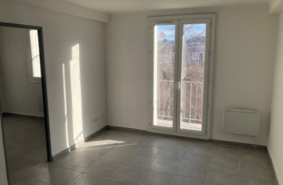 location appartement 620 € CC /mois à proximité de Marseille 11 (13011)