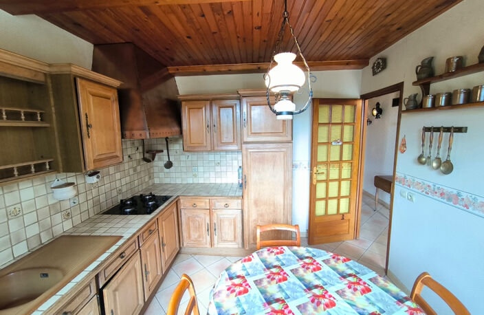 Maison T3 avec garage sur 4 600 m2 de terrain — photo 4