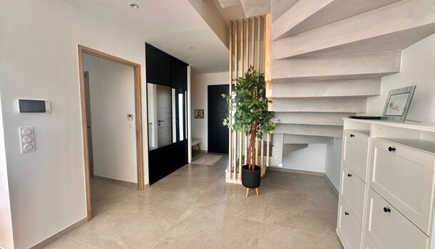 Villa / Maison 6 pièces  à vendre Canet 34800