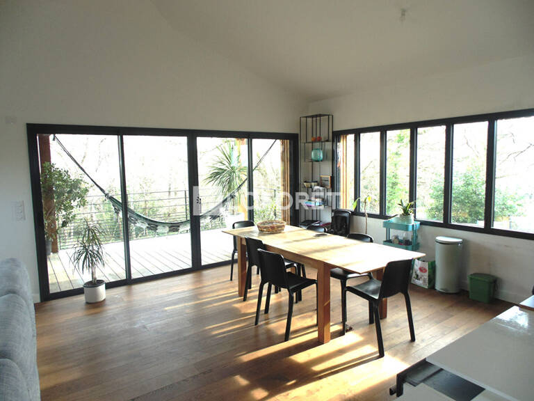 Villa à ossature bois,  Suite parentale et deux chambres - 105 m² avec grand jardin — photo 1