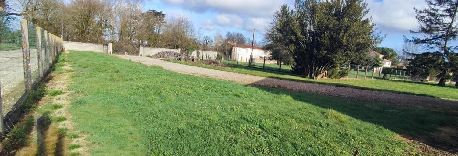 Terrain  864 m² à vendre à Tesson (17460)