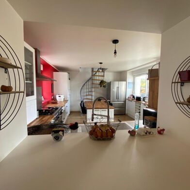 Maison 6 pièces 299800 €