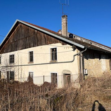 Maison 8 pièces 250000 €